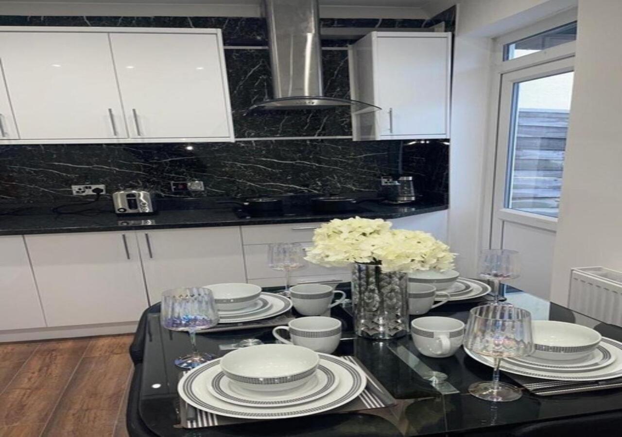 Luxury New Home Swanscombe Kültér fotó